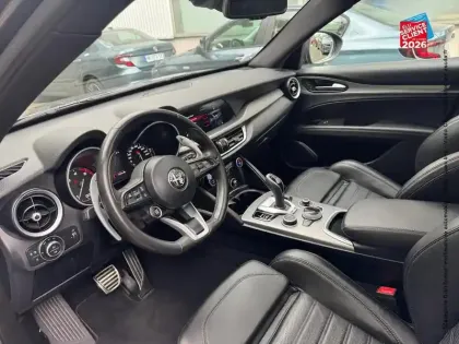 Photo 14 Alfa Romeo Stelvio  2.2 Diesel 190ch Sprint Q4 AT8 MY22