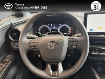 Photo 12 Toyota C-HR  1.8 Hybride 140ch Graphic MY26
