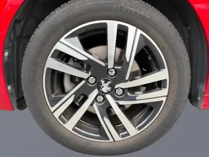 Photo 8 Peugeot 208  1.2 PureTech 100ch S&S Allure EAT8