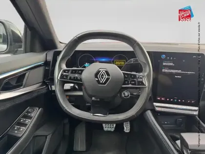 Photo 11 Renault Austral  1.2 E-Tech full hybrid 200ch Iconic esprit Alpine
