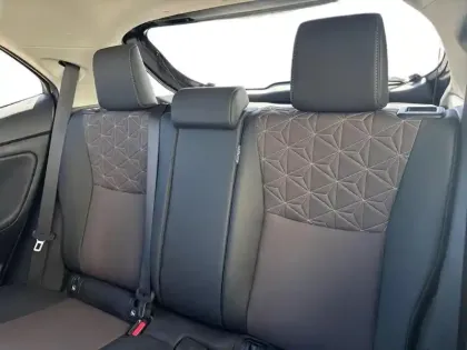 Photo 13 Toyota Yaris  Cross 116h Collection MY22