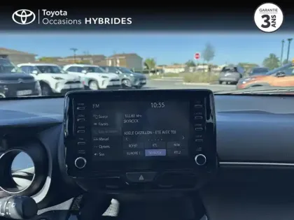 Photo 14 Toyota Yaris  Cross 116h Dynamic Business + Programme Beyond Zero Academy MY22