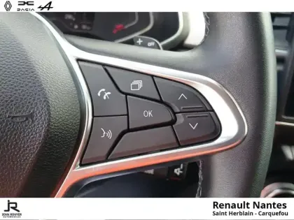 Photo 13 Renault Captur  1.3 TCe 140ch Intens EDC
