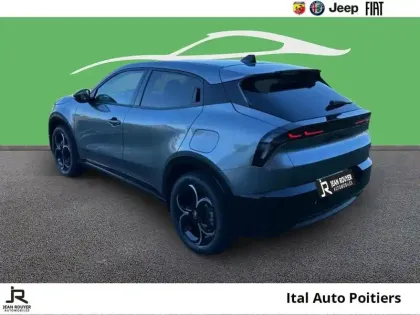 Photo 6 Alfa Romeo Junior  Elettrica 156ch 54kWh Ti