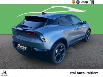 Photo 8 Alfa Romeo Junior  Elettrica 156ch 54kWh Ti