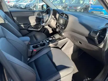 Photo 9 Kia E-soul  e-Premium 204ch
