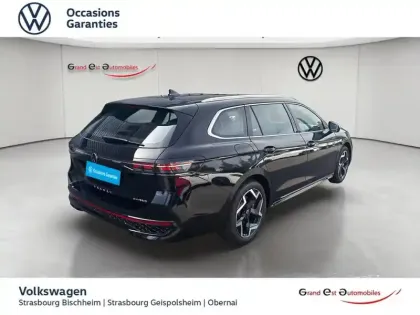Photo 7 Volkswagen Passat  SW 1.5 eHybrid 272ch R-Line DSG6