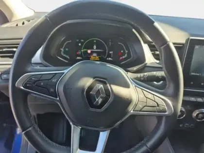 Photo 9 Renault Captur  1.8 E-Tech full hybrid 160ch Evolution - 25