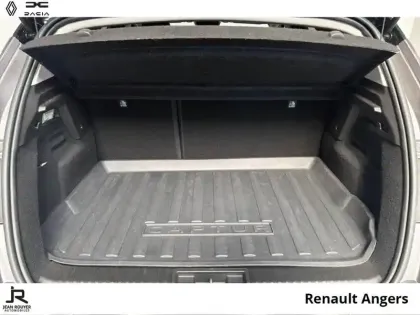 Photo 6 Renault Captur  1.6 E-Tech hybride 145ch Techno Fast Track