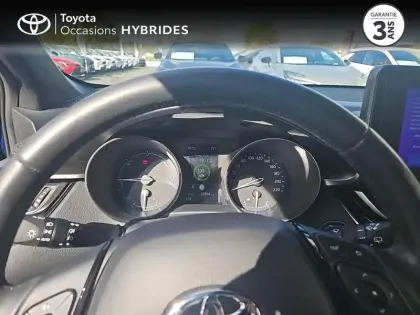 Photo 12 Toyota C-HR  1.8 Hybride 122ch Design Ultimate E-CVT