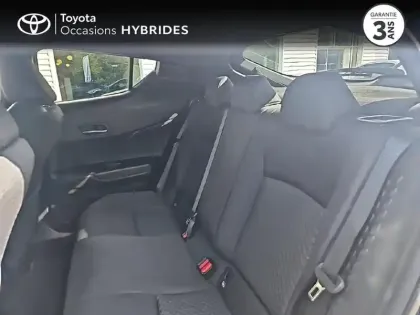 Photo 11 Toyota C-HR  1.8 Hybride 122ch Design Ultimate E-CVT