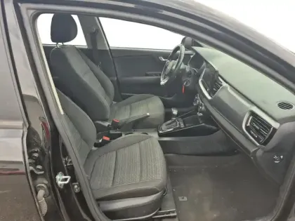 Photo 14 Kia Stonic  1.0 T-GDi 100ch Active Business DCT7