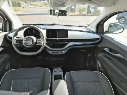 Photo 7 Fiat 500  FIAT Nouvelle  Berline MY23 Nouvelle  berline 42 kWh