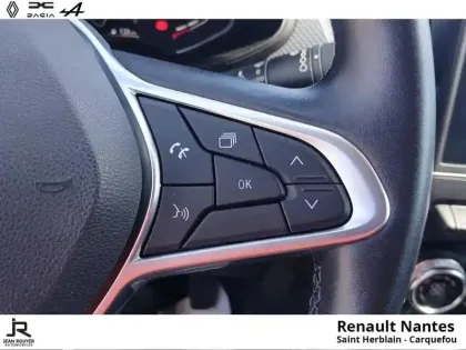 Photo 13 Renault Arkana  1.6 E-Tech hybride 145ch Equilibre -22