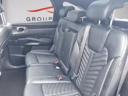 Photo 13 Kia Sorento  1.6 T-GDi 253ch PHEV Premium 4x4 7 places