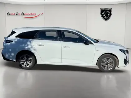 Photo 6 Peugeot 308  SW 1.5 BlueHDi 130ch S&S Style EAT8