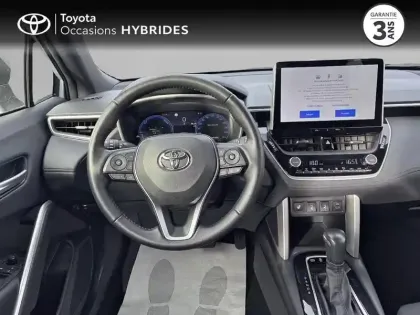 Photo 8 Toyota Corolla  CROSS 1.8 140ch Dynamic