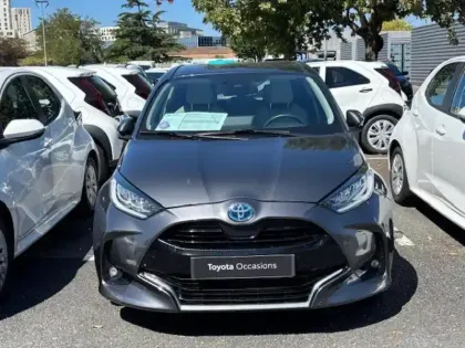 Photo 12 Toyota Yaris  116h Iconic 5p MY22