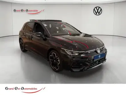 Photo 7 Volkswagen Golf  1.5 eTSI EVO2 150ch R-Line Edition DSG7