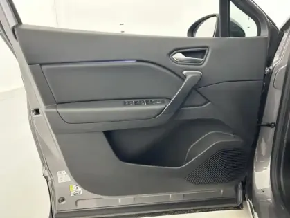 Photo 10 Renault Captur E-Tech hybride rechargeable 160 Techno 5p