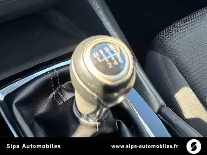 Photo 22 Mazda Mazda3  2.0L SKYACTIV-G 165 ch