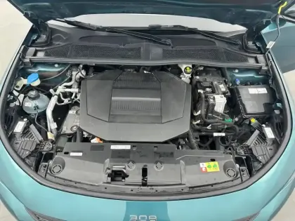 Photo 42 Peugeot 308  SW Electrique 54 kWh 156ch