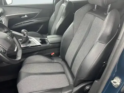 Photo 10 Peugeot 3008  Puretech 130ch S&S BVM6