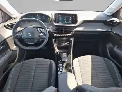 Photo 7 Peugeot 208  Electrique 50 kWh 136ch