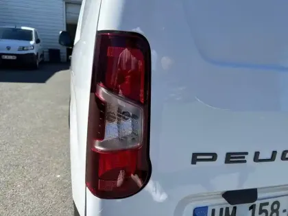 Photo 16 Peugeot Partner  FGN DIESEL 100 CH M MANUELLE