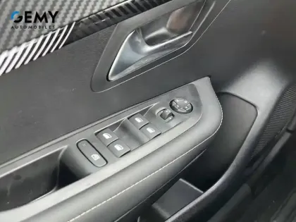 Photo 13 Peugeot 208  Turbo 100 ch BVM6