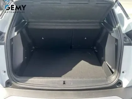 Photo 5 Peugeot 2008  Hybrid 110 ch e-DCS6