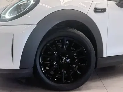 Photo 32 Mini Mini Hatch 3 Portes Cooper 136 ch DKG7