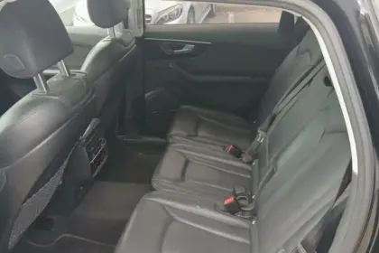 Photo 10 Audi Q7  50 TDI 286 Tiptronic 8 Quattro 5pl