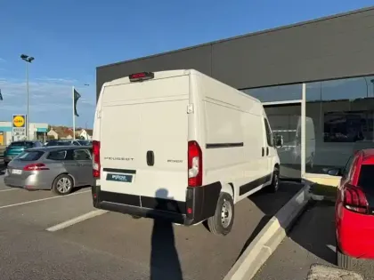 Photo 8 Peugeot Boxer  FGN 3.3 T L2H2 140 S&S BVM6