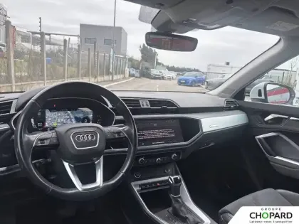 Photo 9 Audi Q3  35 TFSI 150 ch S tronic 7