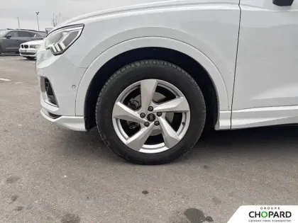 Photo 11 Audi Q3  35 TFSI 150 ch S tronic 7