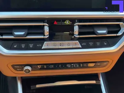 Photo 8 BMW Serie 3 330e xDrive 292 ch BVA8