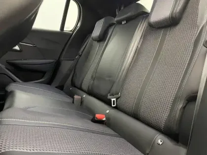 Photo 19 Peugeot 208  PureTech 100 S&S BVM6