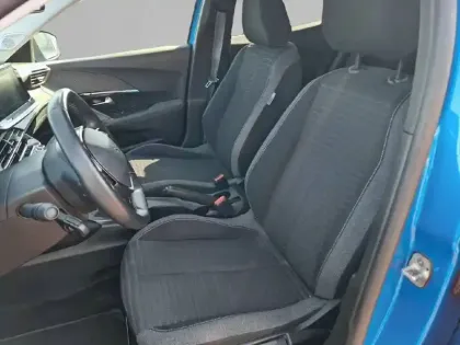 Photo 10 Peugeot 2008  PureTech 100 S&S BVM6