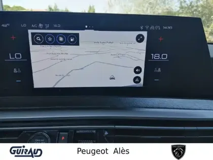 Photo 20 Peugeot 3008  Hybrid 145 e-DCS6