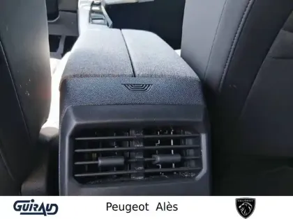 Photo 14 Peugeot 3008  Hybrid 145 e-DCS6