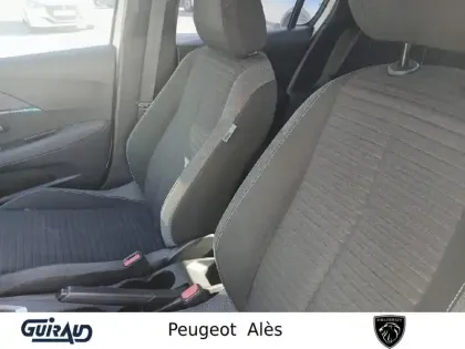 Photo 9 Peugeot 208  PureTech 100 S&S BVM6