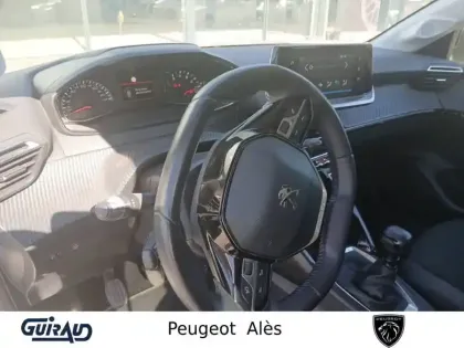 Photo 8 Peugeot 208  PureTech 100 S&S BVM6