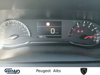 Photo 21 Peugeot 208  PureTech 100 S&S BVM6