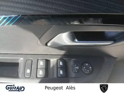 Photo 12 Peugeot 208  PureTech 100 S&S BVM6