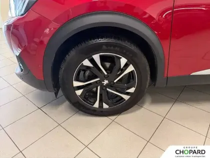 Photo 22 Peugeot 2008  PureTech 130 S&S EAT8 GT