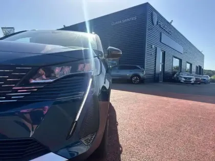 Photo 15 Peugeot 3008  Hybrid 225 e-EAT8