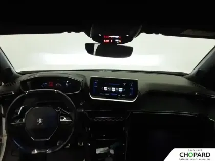 Photo 6 Peugeot 2008  PureTech 155 S&S EAT8