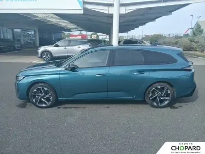 Photo 31 Peugeot 308  SW Hybrid 145 e-DCS6
