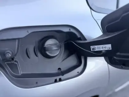 Photo 42 Peugeot 308  PHEV 180 e-EAT8